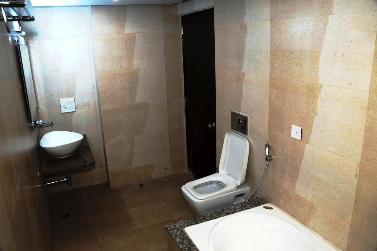 Hotel Shivoy Grand Varanasi Luaran gambar
