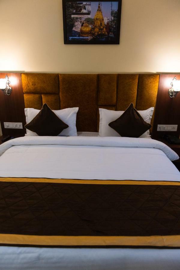 Hotel Shivoy Grand Varanasi Luaran gambar