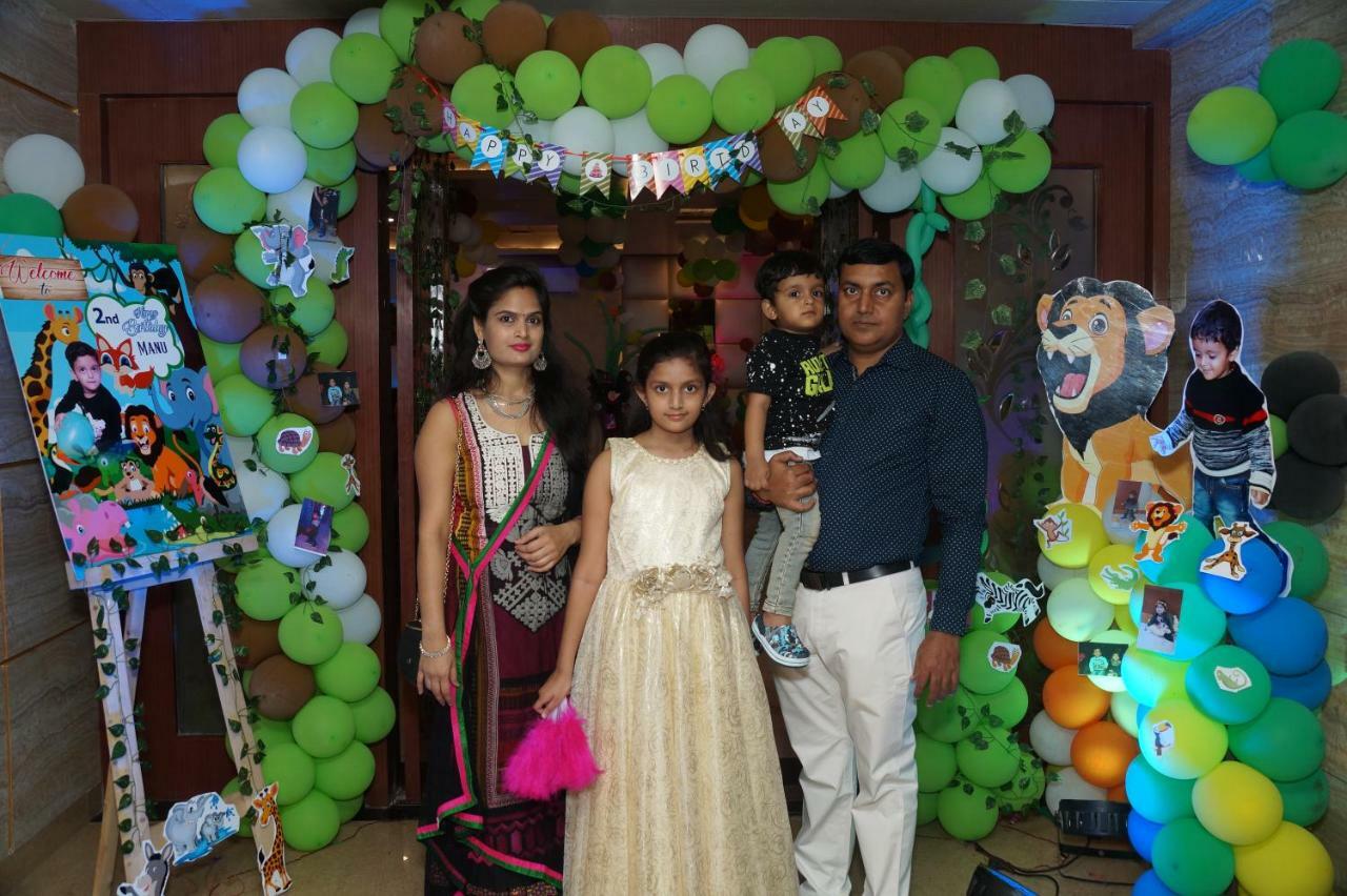 Hotel Shivoy Grand Varanasi Luaran gambar