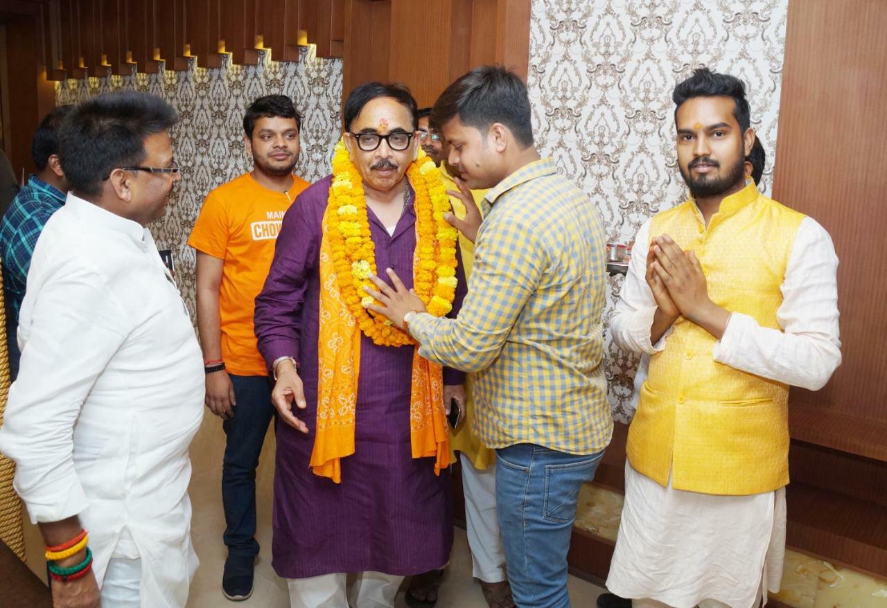 Hotel Shivoy Grand Varanasi Luaran gambar